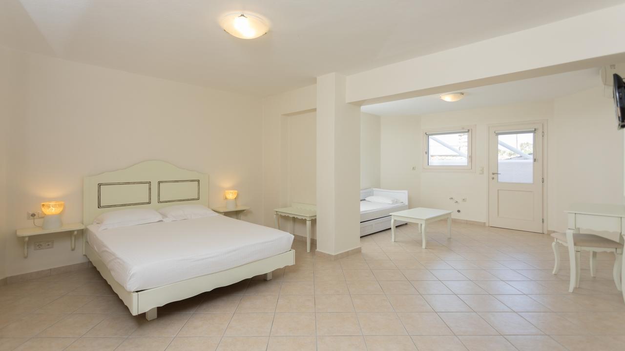 Iliada Villas Agios Prokopios  Cameră foto